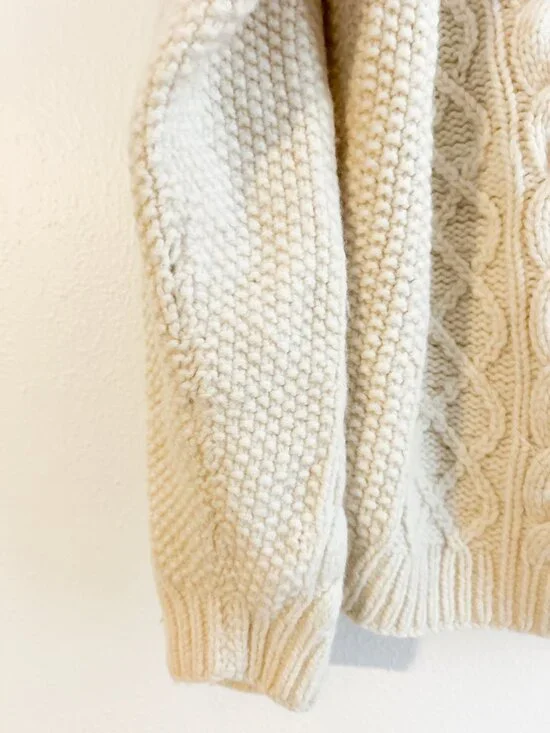 VINTAGE Snowflakes Hand Knit Pure Wool Aran Fisherman Cable Knit Cardigan - Picture 13 of 14